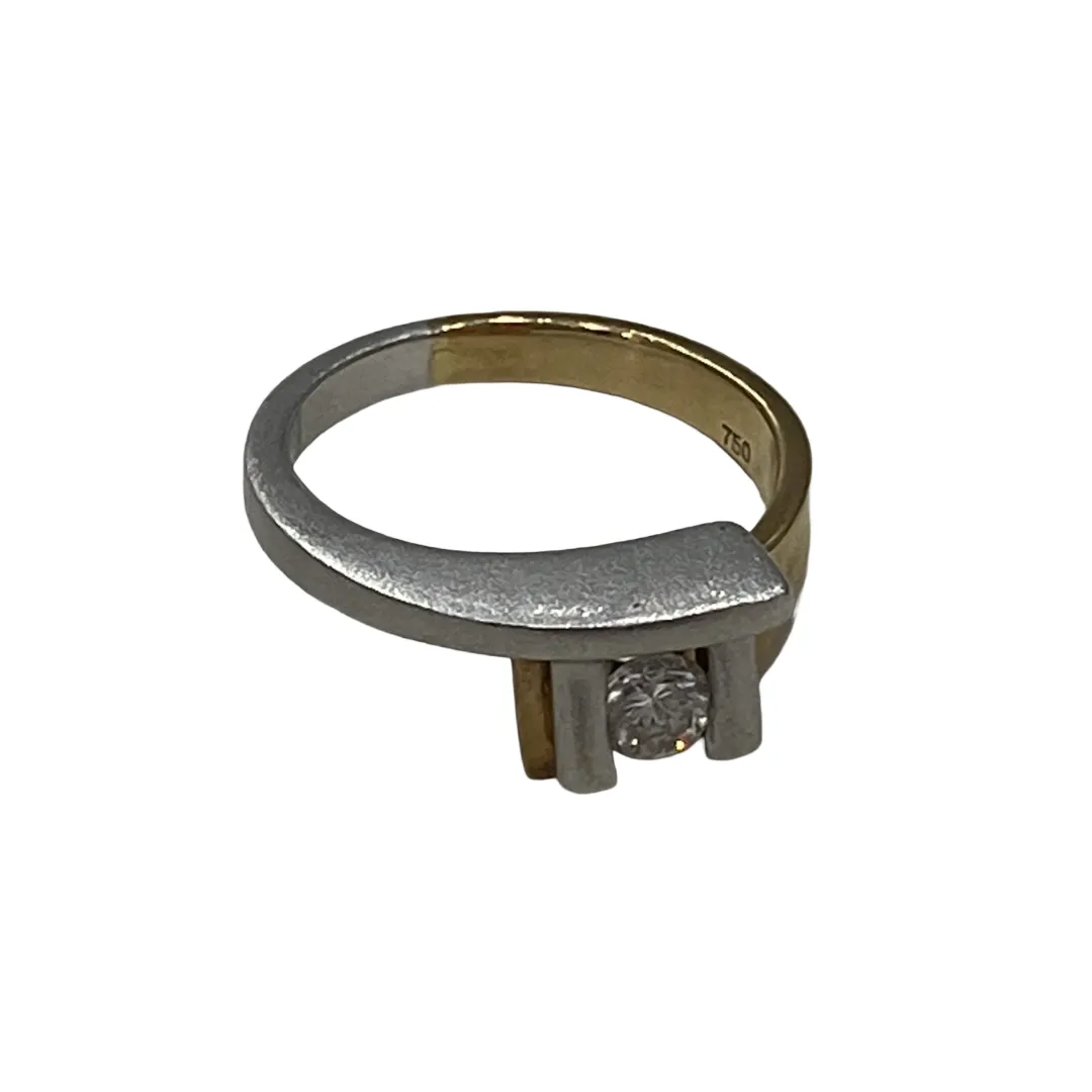 750 diamond ring