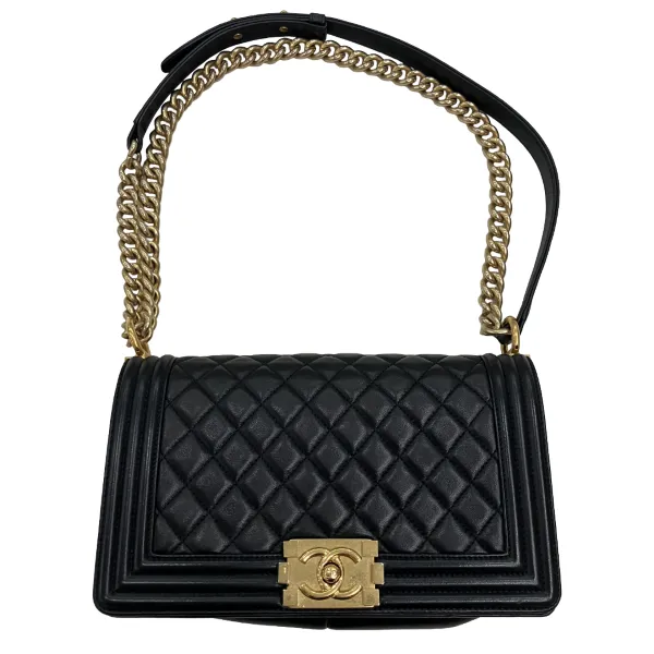 Chanel Boy Chanel shoulder bag