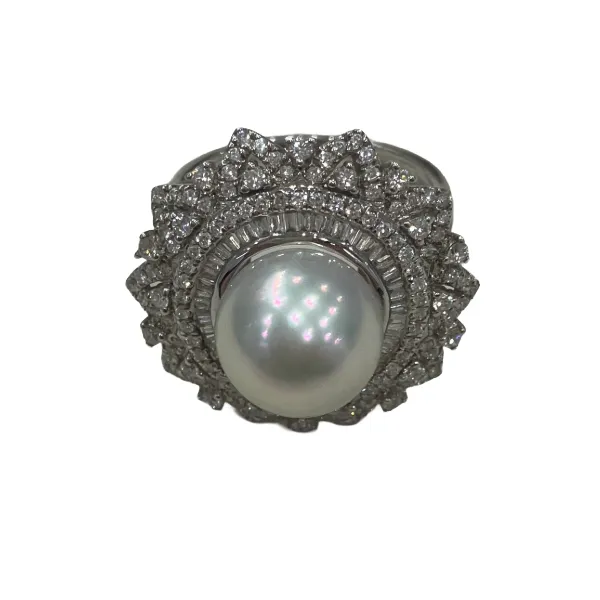 K18 Diamond and Pearl Ring