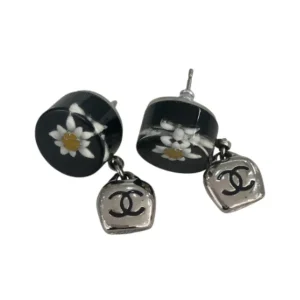 CHANEL Flower Earrings